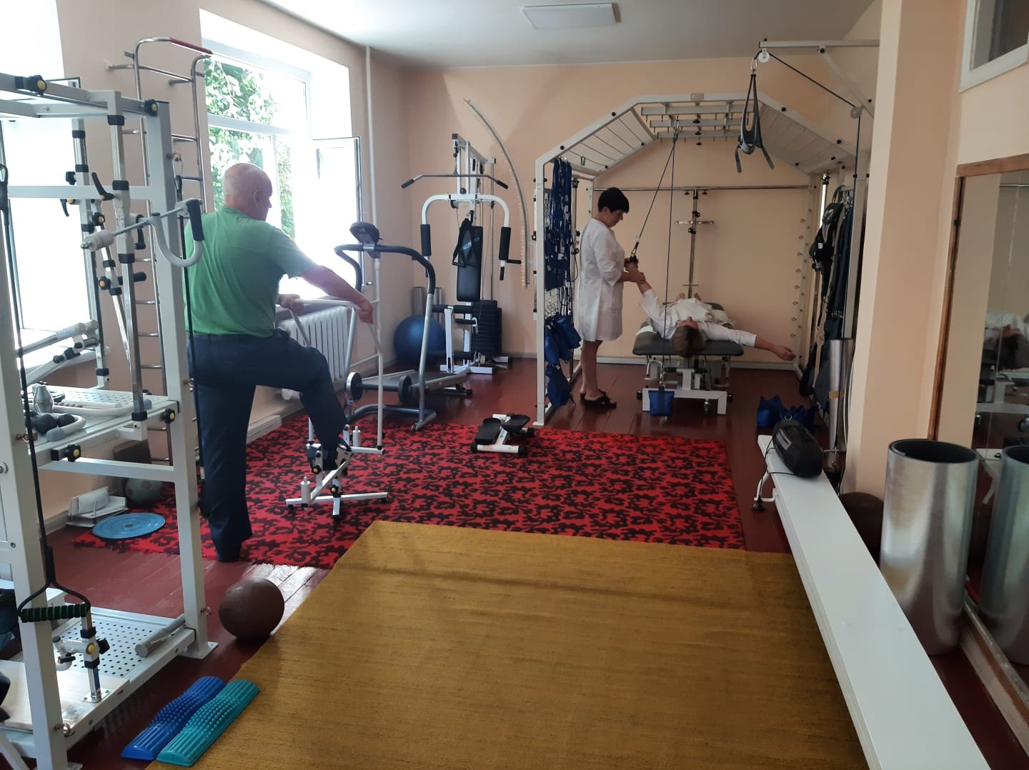 Конотопська центральна районна лікарня ім. академіка Михайла Давидова