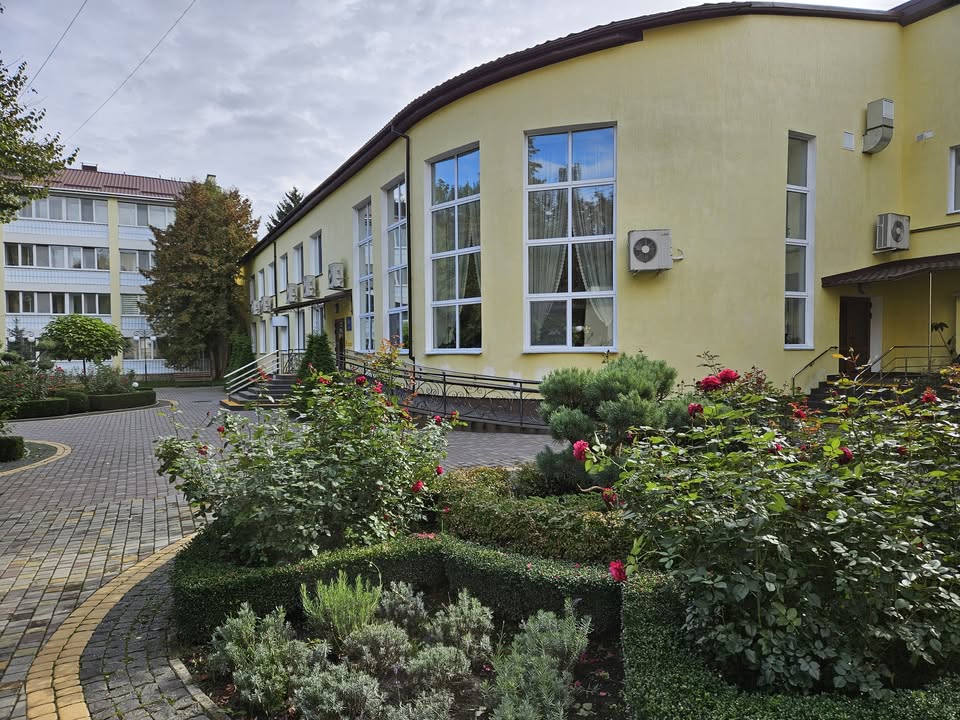 Медичний реабілітаційний центр "Південний Буг"