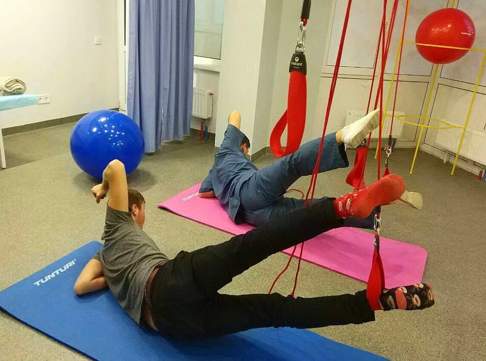 Медичний центр "Рух без обмежень"