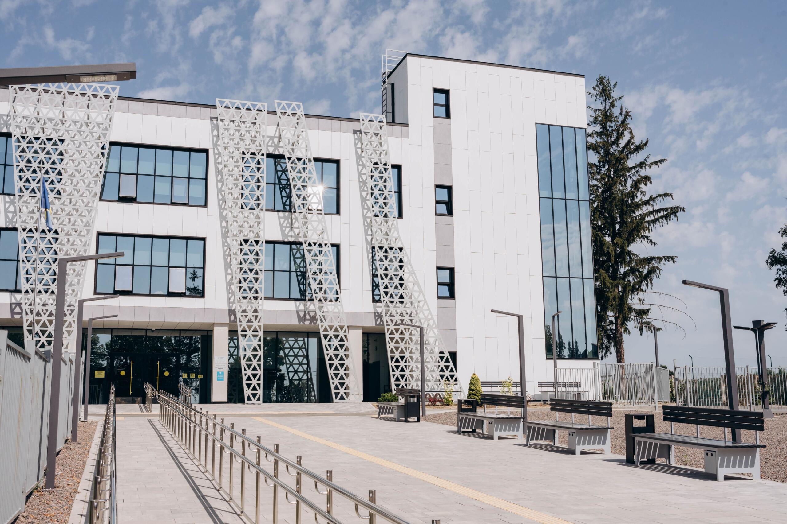 Науково-навчальний експертний центр «Бородянка»