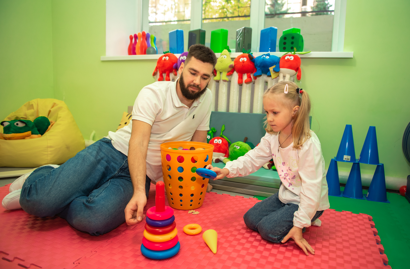 Дитячий центр "ЛогоКлуб"