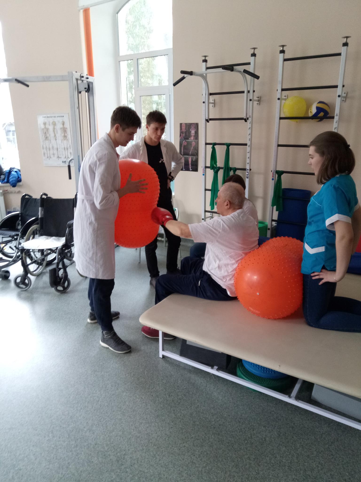 Київська обласна клінічна лікарня Київської обласної ради