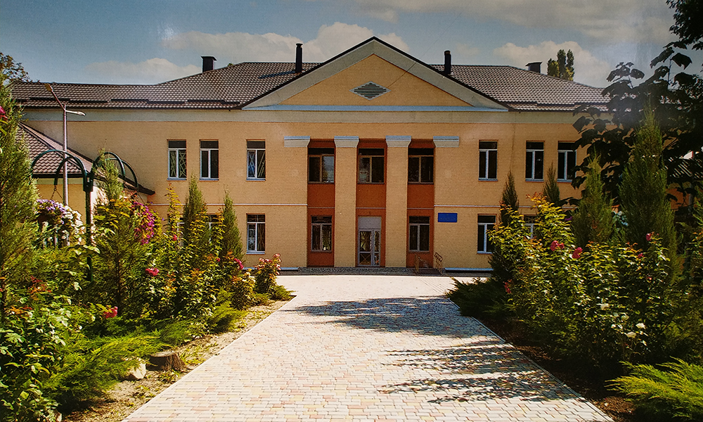 КНП "Міська лікарня №8"