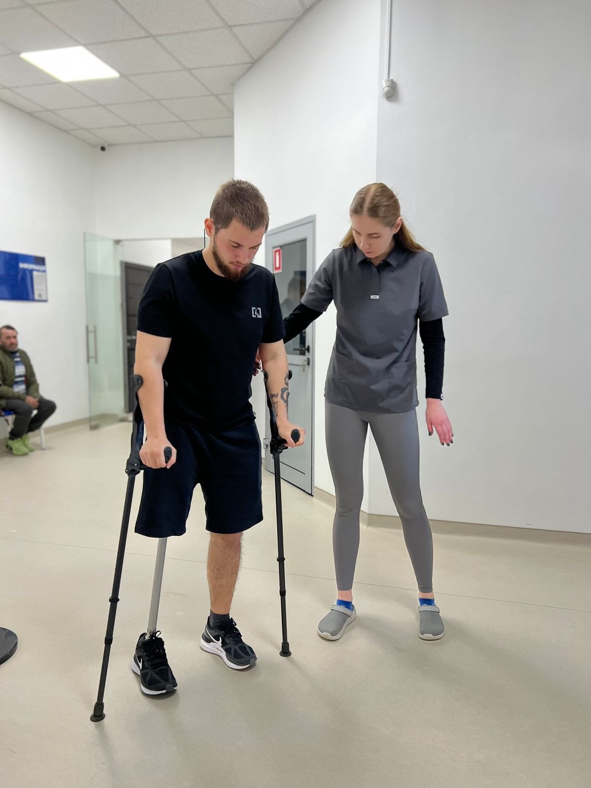 Центр протезування, ортезування та реабілітації "БЕЗ ОБМЕЖЕНЬ"