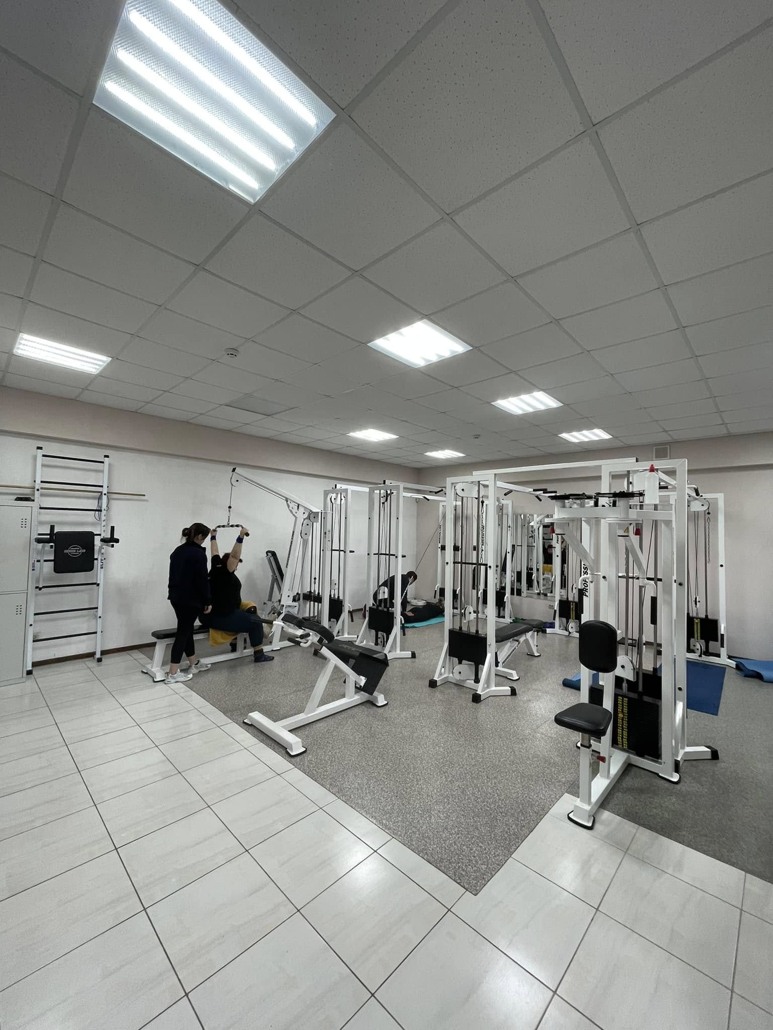 Центр фізичної реабілітації та кінезітерапії MOTUS