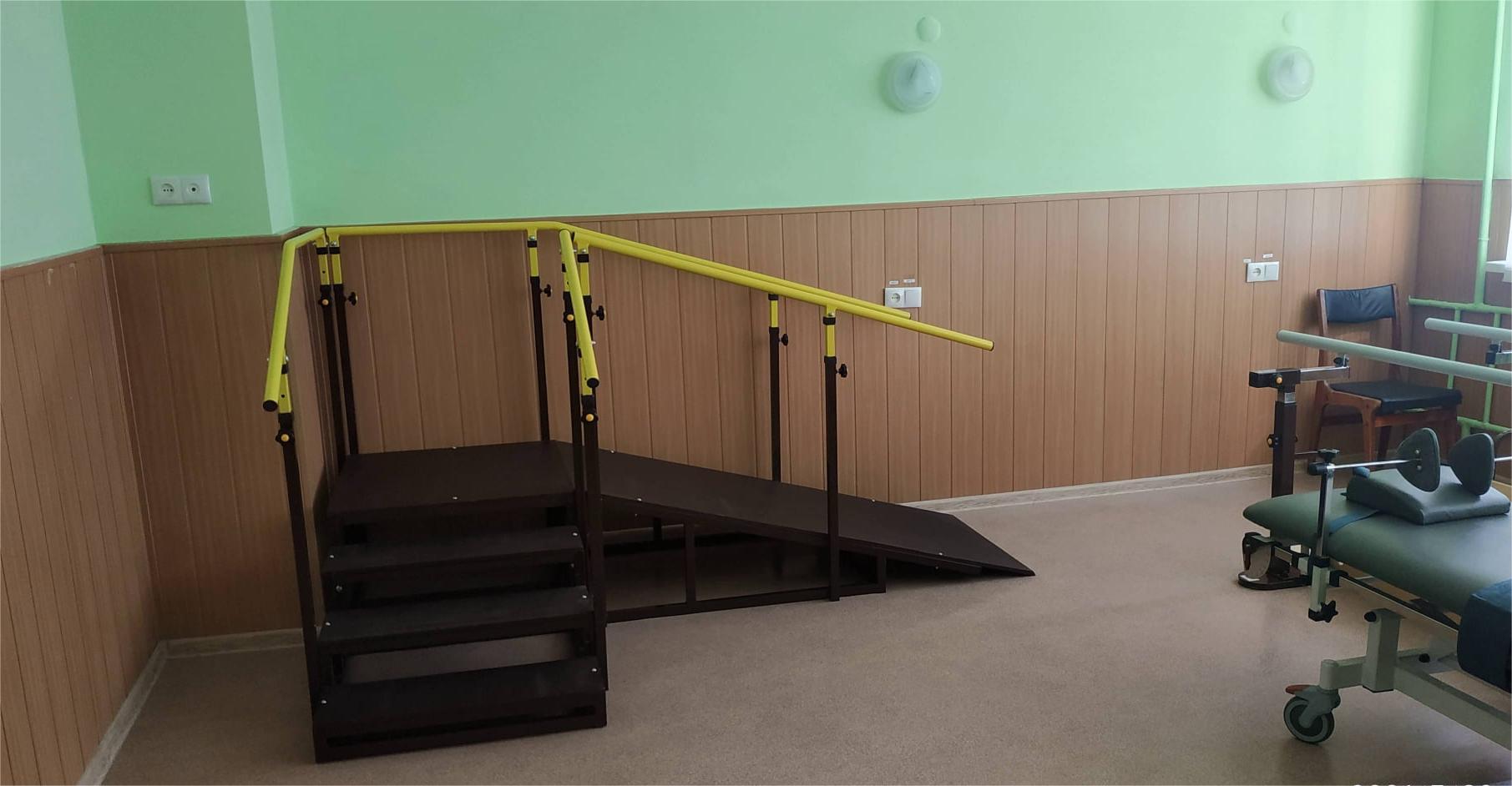 Новосанжарська центральна лікарня Новосанжарської селищної ради